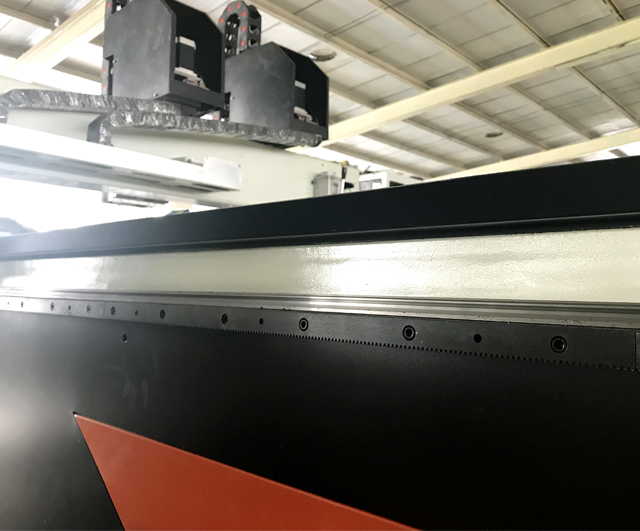 Wood machine guild rail Железнодорожная железная дорога