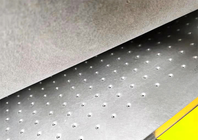 Superstar CNC CX- Автоматическая машина для резки мягких материалов из кожи с вибрационным ножом