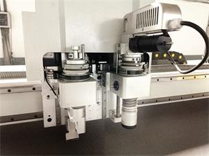 CNC осцилляционный нож для резки ножа