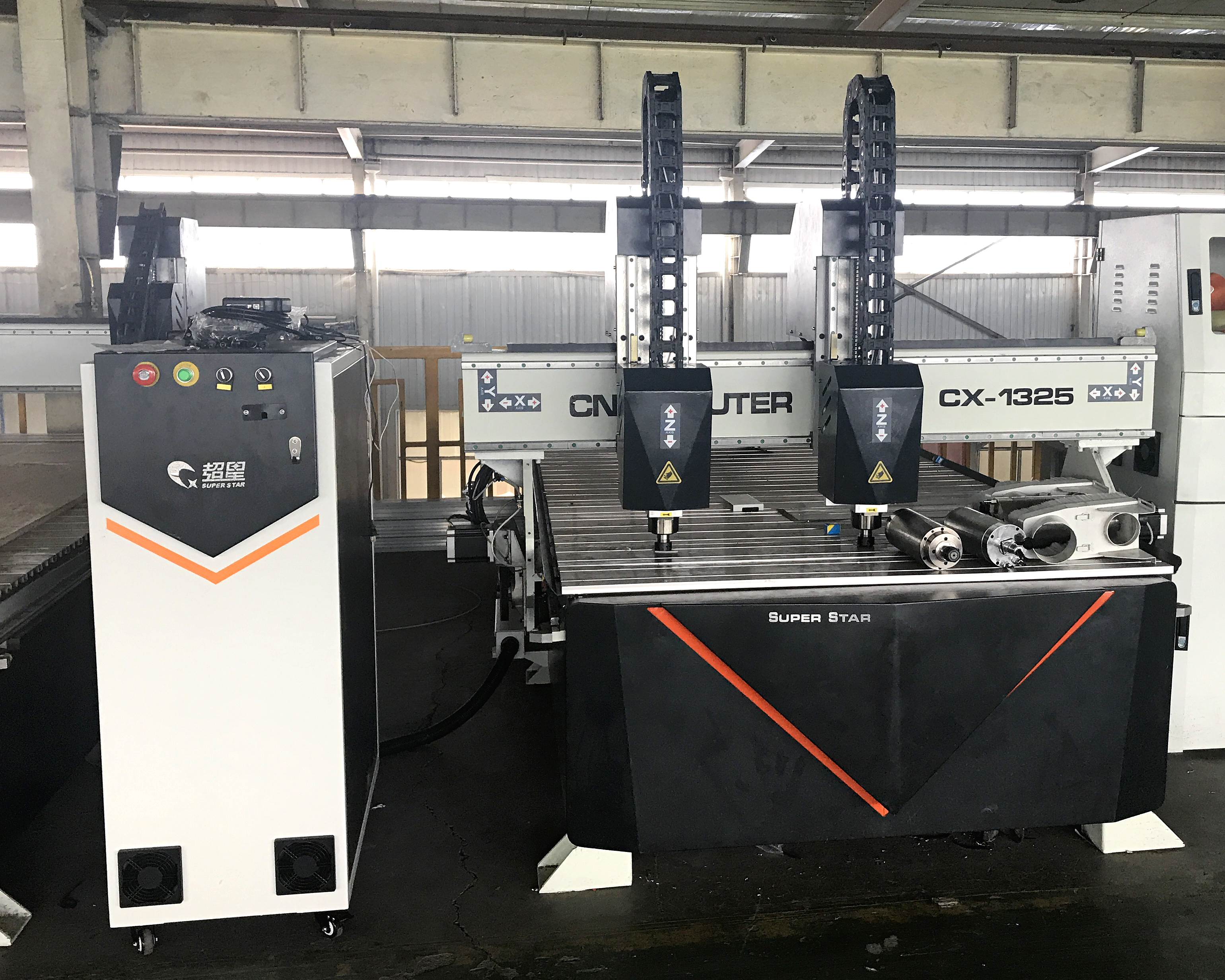 Машина с ЧПУ