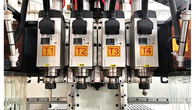 Надежная поддержка фрезерных станков с ЧПУ по дереву: руководство по техническому обслуживанию и послепродажному обслуживанию